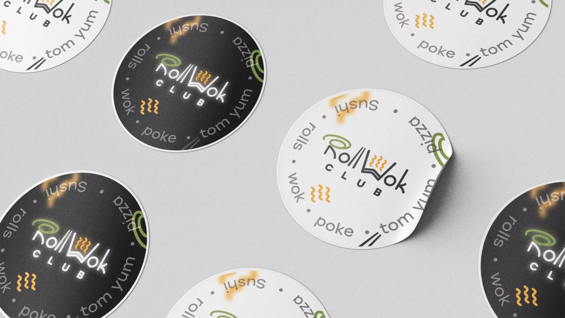 Разработка дизайна наклеек для суши-бара «Roll Wok Club» в Кизеле